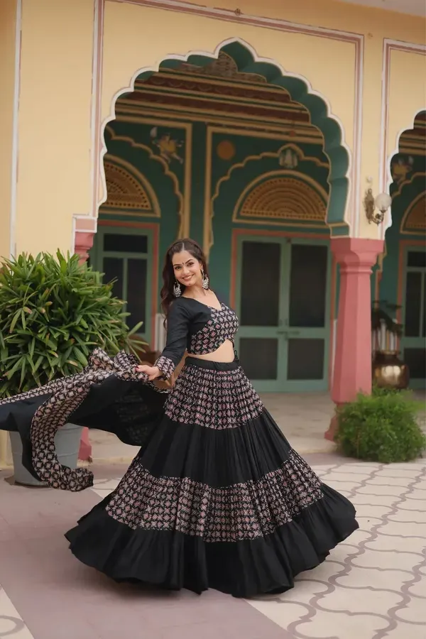 Digital_Patola_Print_Traditional_Lehenga_Choli