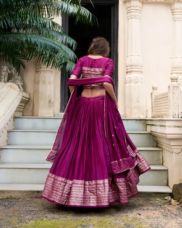 Digital_Patola_Print_Traditional_Lehenga_Choli