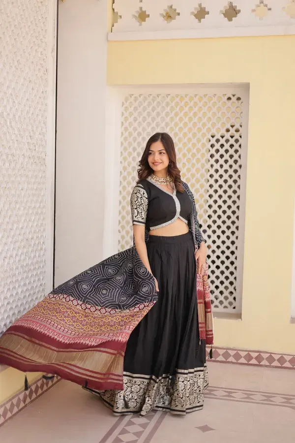 Digital_Patola_Print_Traditional_Lehenga_Choli