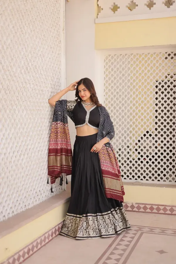 Digital_Patola_Print_Traditional_Lehenga_Choli