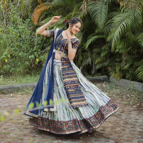 Digital_Patola_Print_Traditional_Lehenga_Choli