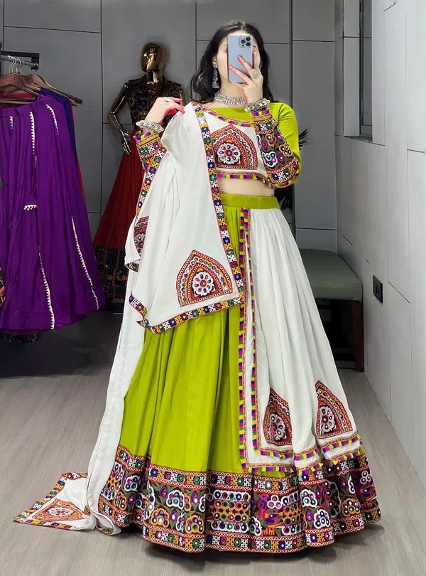 Pure_Rayon_Kutchi_Mill_Thread_Work_White_Concept_Navratri_Special_Designer_More