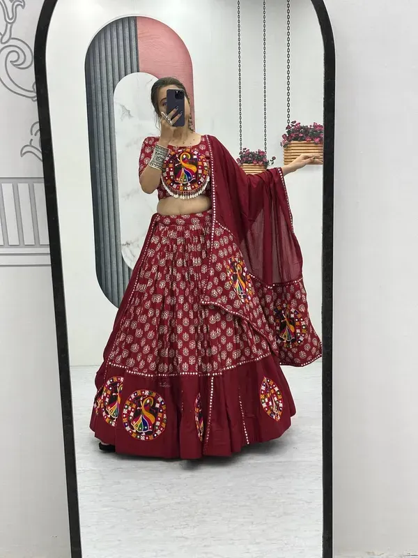 Maroon_Heavy_Lichi_Fabric_And_Jacquard_Silk_Patola_Print_Lehenga_Choli_For_More