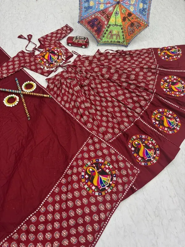 Maroon_Heavy_Lichi_Fabric_And_Jacquard_Silk_Patola_Print_Lehenga_Choli_For_More