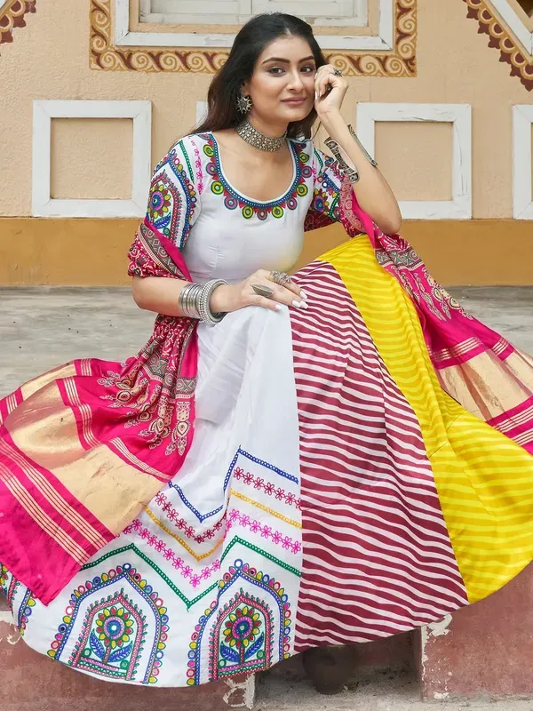 Digital_Printed_Cotton_Navratri_Lehenga_Choli