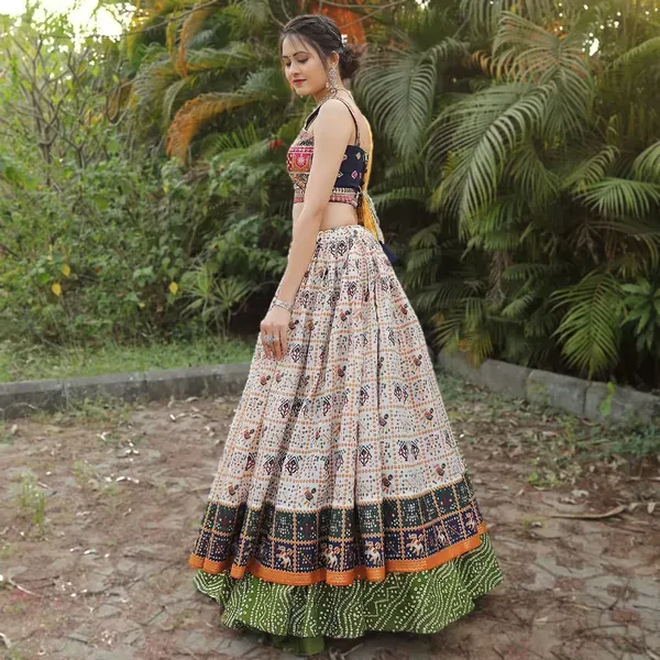 Digital_Patola_Print_Traditional_Lehenga_Choli