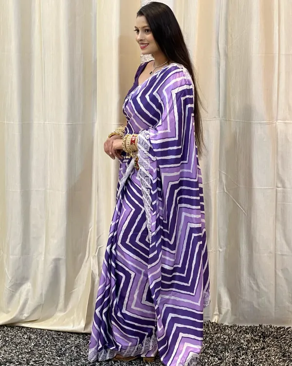 Purple_Chevron_Print_Saree_With_Blouse_Piece_For_Women