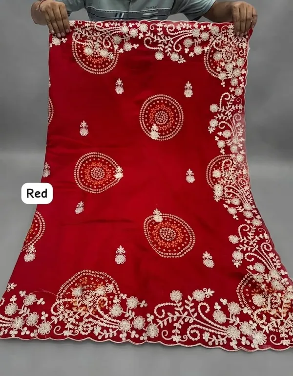 Red_Embroidered_Saree_With_Blouse_Piece_for_Women