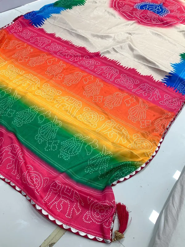 Multicolor_Traditional_Print_Saree_With_Blouse_Piece_For_Women