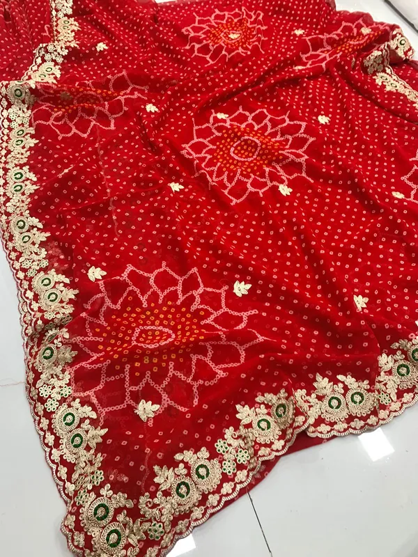 Red_Floral_Border_Saree_With_Blouse_Piece_For_Women