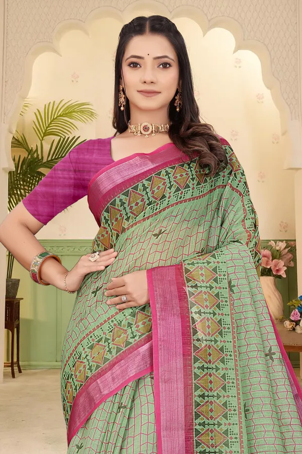 Cream_Cotton_Linen_Digital_Print_Saree_For_Women