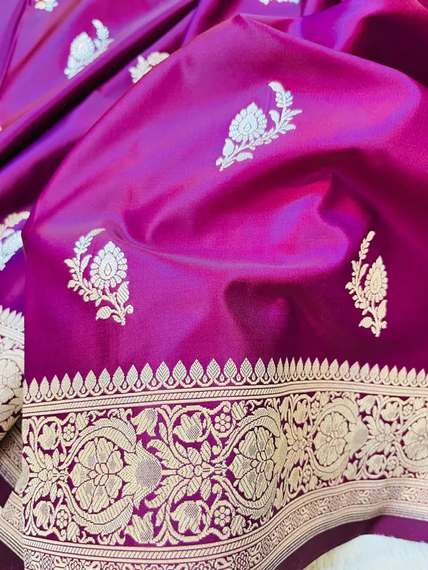 Purple_Mashru_Katan_Silk_Delicate_Booti_Banarasi_Saree_For_Women