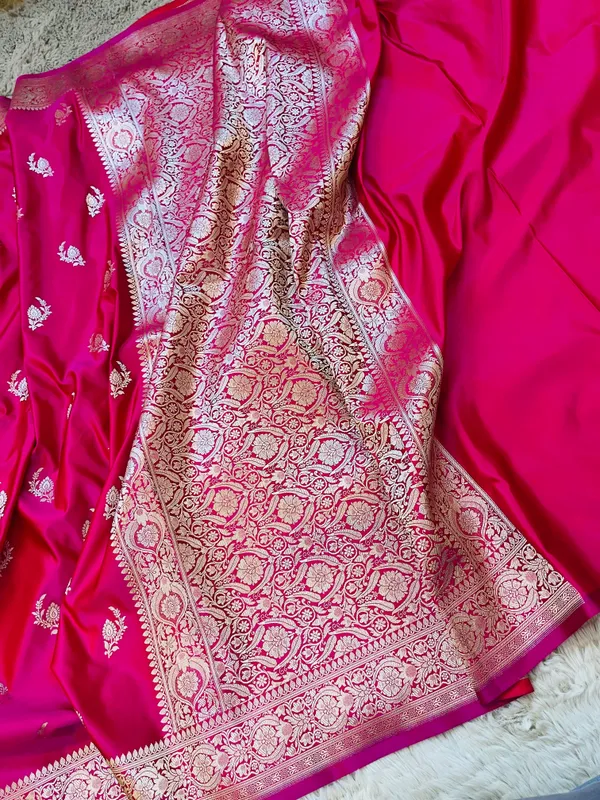 Pink_Mashru_Katan_Silk_Delicate_Booti_Banarasi_Saree_For_Women