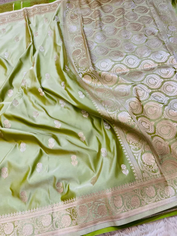 Lime_Green_Mashru_Katan_Silk_Silver_Zari_Banarasi_Saree_For_Women