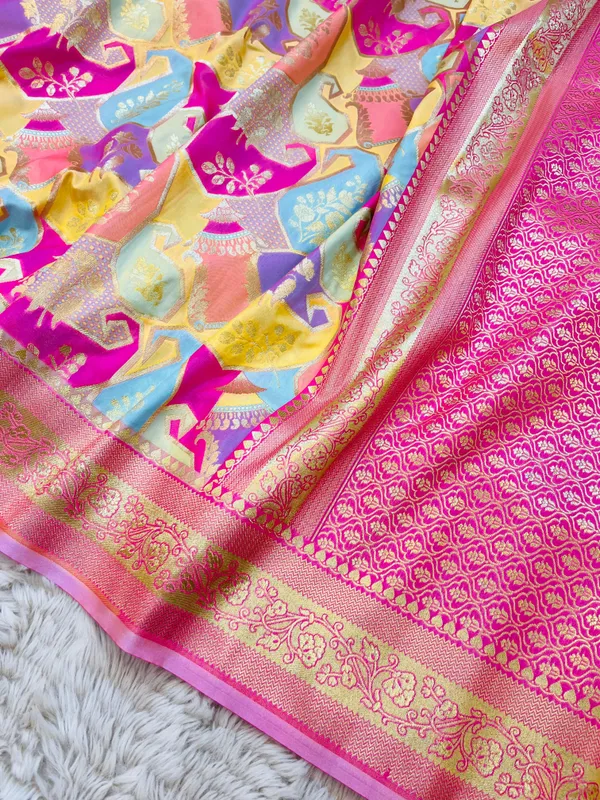 Pink_Mashru_Katan_Silk_Rangkat_Zari_Weave_Banarasi_Saree_For_Women