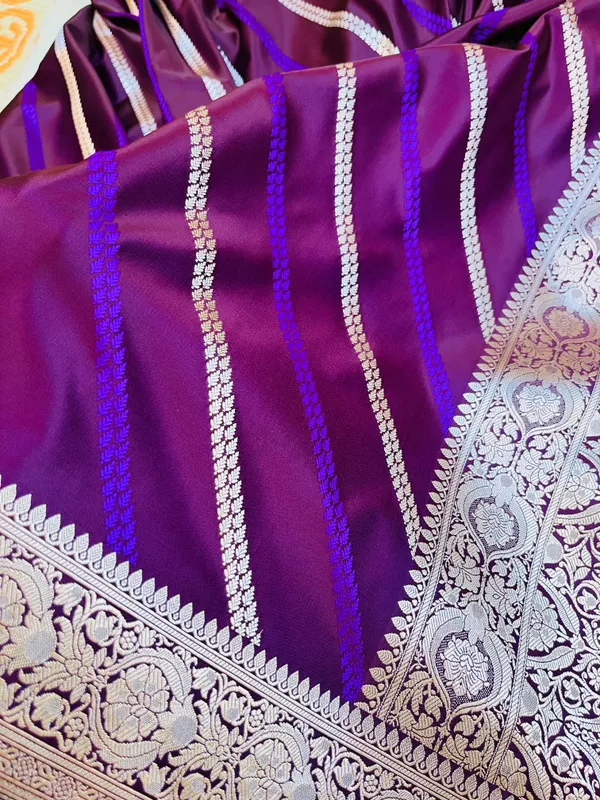 Purple_Mashru_Katan_Silk_Diagonal_Zari_Stripes_Floral_Border_Saree_For_Women