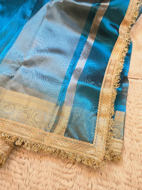 Peacock_Blue_Tissue_Silk_Plain_Body_Lace_Border_Banarasi_Saree_For_Women
