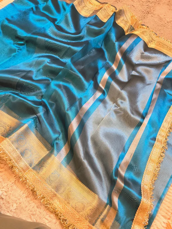 Peacock_Blue_Tissue_Silk_Plain_Body_Lace_Border_Banarasi_Saree_For_Women