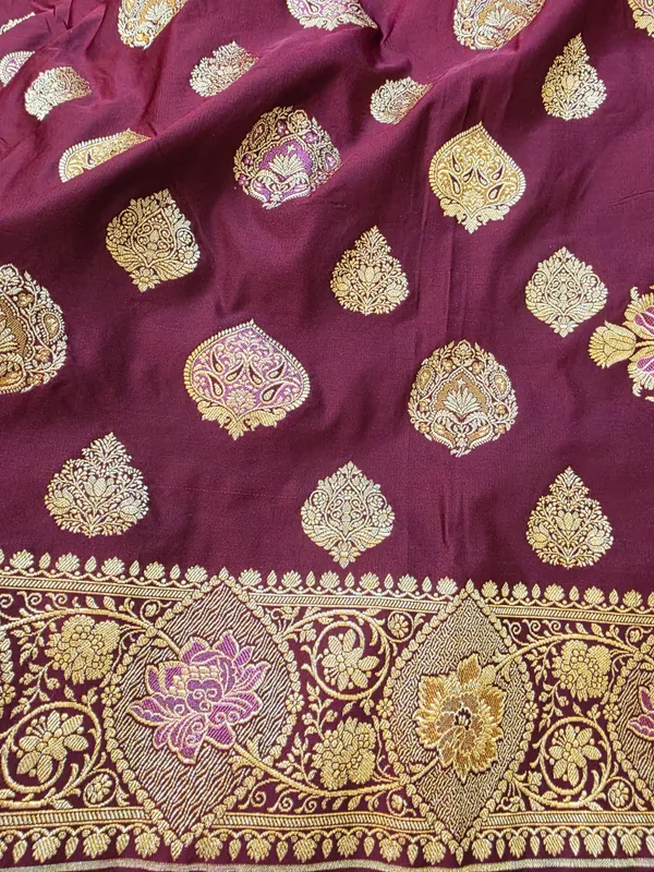 Garnet_Mashru_Katan_Silk_Bridal_Floral_Jaal_Zari_Saree_For_Women