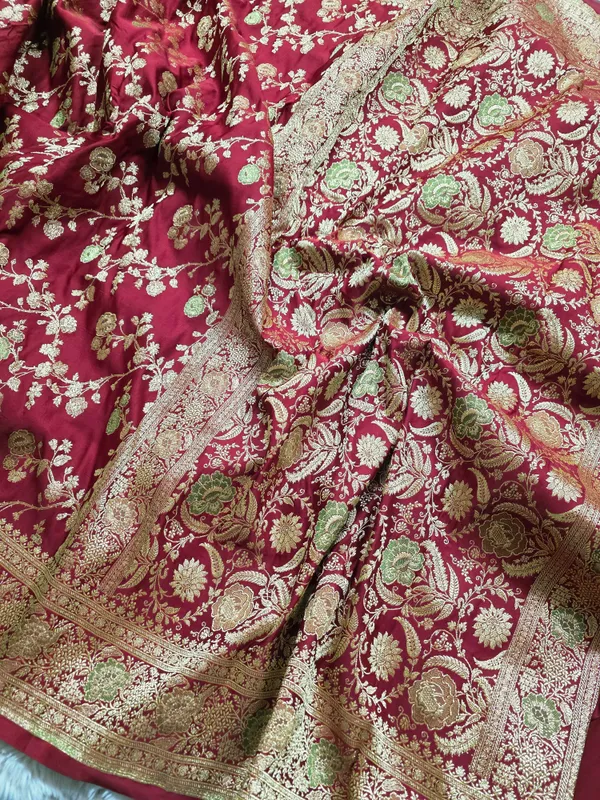 Maroon_Mashru_Katan_Silk_Floral_Jaal_Zari_Banarasi_Saree_For_Women
