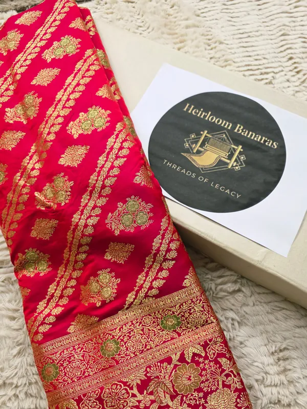 Red_Mashru_Katan_Silk_Zari_Guldasta_Buti_Banarasi_Saree_For_Women
