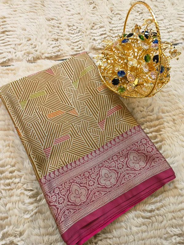 Banarasi_Brown_Semi_Mashru_Silk_Saree_With_Geometric_Design_&_Antique_Gold_Zari_Border