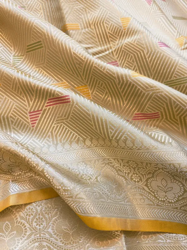 Banarasi_Light_Smoke_Semi_Mashru_Silk_Saree_With_Geometric_Design_&_Antique_Gold_Zari_Border
