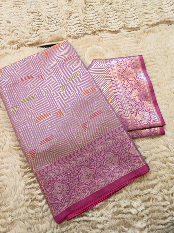 Banarasi_Purple_Semi_Mashru_Silk_Saree_With_Geometric_Design_&_Antique_Gold_Zari_Border