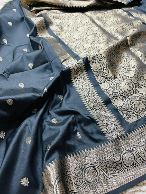 Black_Banarasi_Semi_Mashru_Silk_Saree_with_Traditional_Antique_Gold_Zari_Border