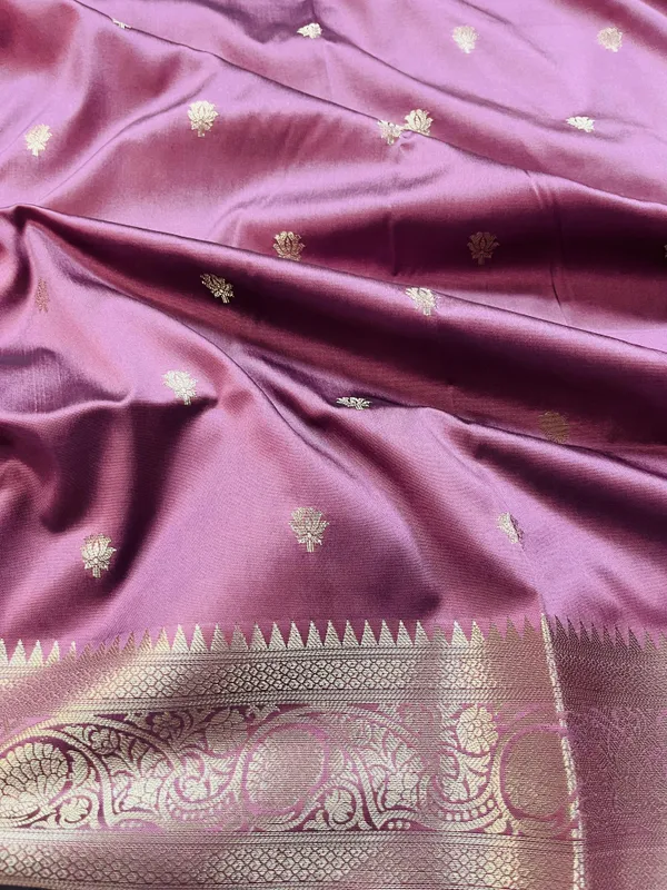 Dark_Pink_Banarasi_Semi_Mashru_Silk_Saree_with_Traditional_Antique_Gold_Zari_Border