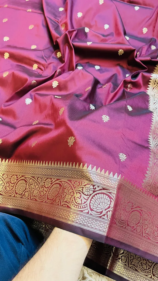 Garnet_Banarasi_Semi_Mashru_Silk_Saree_with_Traditional_Antique_Gold_Zari_Border