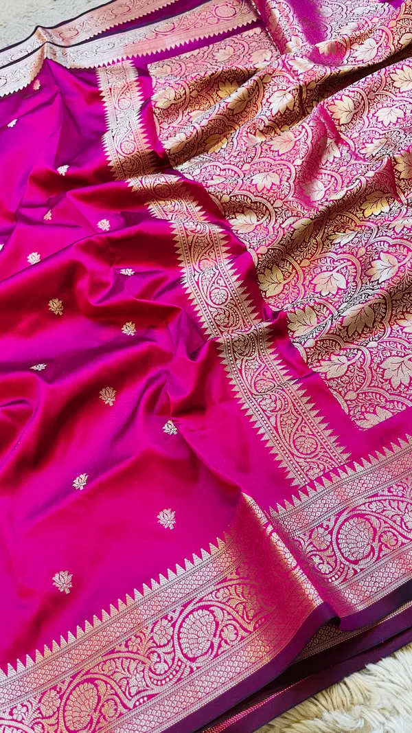 Rani_Pink_Banarasi_Semi_Mashru_Silk_Saree_with_Traditional_Antique_Gold_Zari_Border