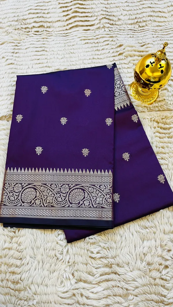 Wine_Banarasi_Semi_Mashru_Silk_Saree_with_Traditional_Antique_Gold_Zari_Border