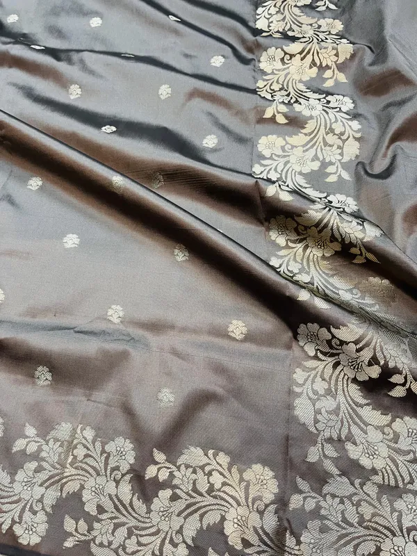 Light_Smoke_Banarasi_Semi_Mashru_Silk_Saree_with_Modern_Antique_Gold_Zari_Border