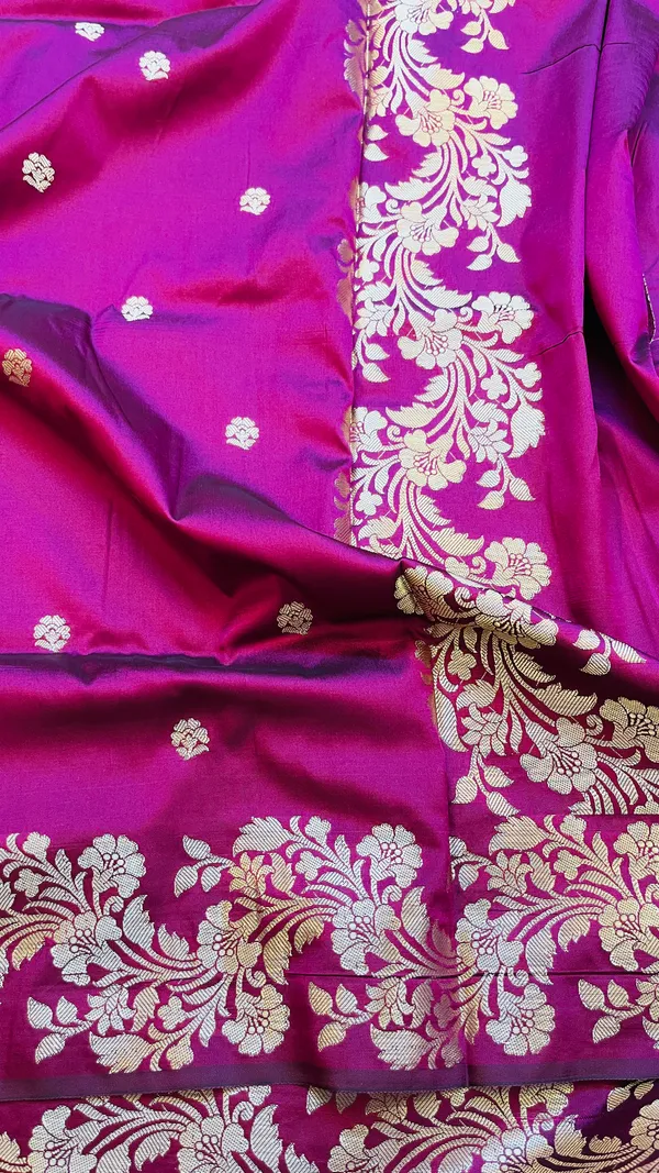 Magenta_Banarasi_Semi_Mashru_Silk_Saree_with_Rich_Antique_Gold_Zari_Border