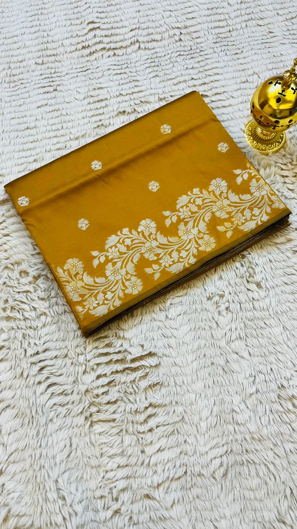 Mustard_Banarasi_Semi_Mashru_Silk_Saree_with_Rich_Antique_Gold_Zari_Border