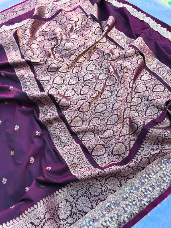 Garnet_Banarasi_Silk_Saree_with_Handcrafted_Mirror_&_Pearl_Lace_Border_|_Traditional_Festive_Saree