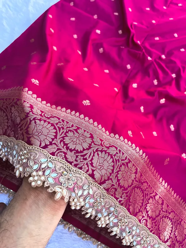 Magenta_Banarasi_Silk_Saree_with_Handcrafted_Mirror_&_Pearl_Lace_Border_|_Traditional_Festive_Saree
