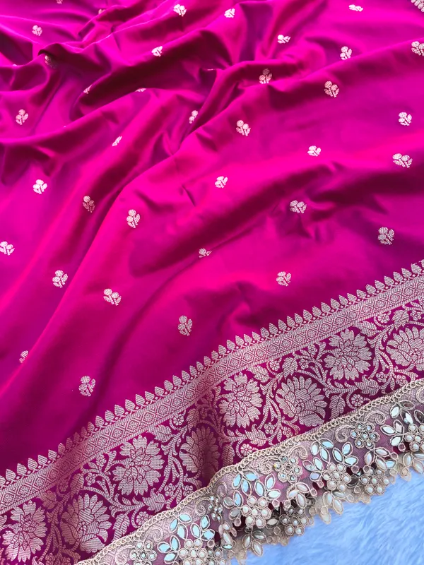 Magenta_Banarasi_Silk_Saree_with_Handcrafted_Mirror_&_Pearl_Lace_Border_|_Traditional_Festive_Saree