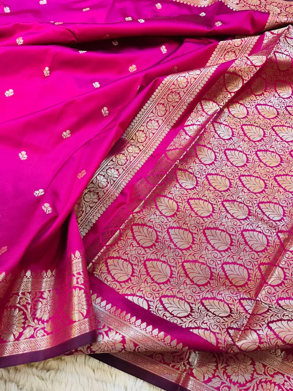 Rani_Pink_Banarasi_Semi_Mashru_Silk_Saree_with_Traditional_Antique_Gold_Zari_Border