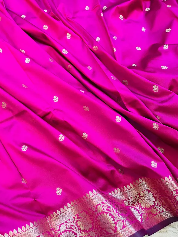 Rani_Pink_Banarasi_Semi_Mashru_Silk_Saree_with_Traditional_Antique_Gold_Zari_Border