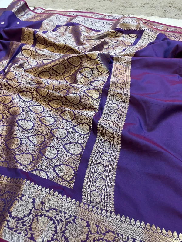 Royal_Blue_Banarasi_Semi_Mashru_Silk_Saree_with_Traditional_Antique_Gold_Zari_Border