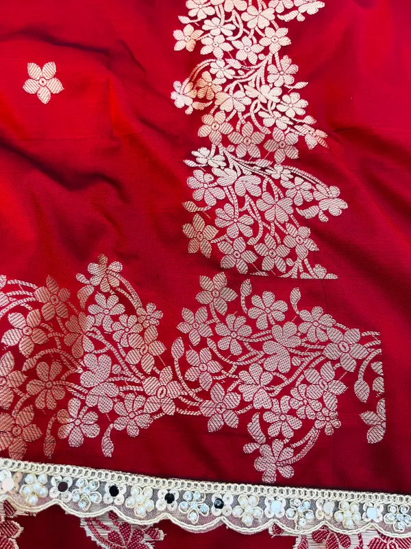 Blood_Red_Banarasi_Silk_Saree_with_Handcrafted_Mirror_&_Pearl_Lace_Border_|_Traditional_Festive_Saree