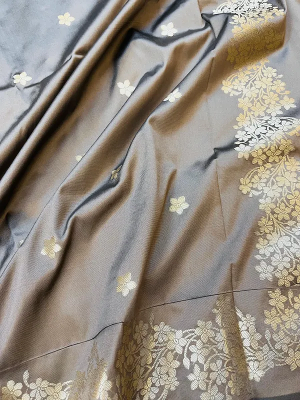 Light_Smoke_Banarasi_Semi_Mashru_Silk_Saree_with_Rich_Antique_Gold_Zari_Border