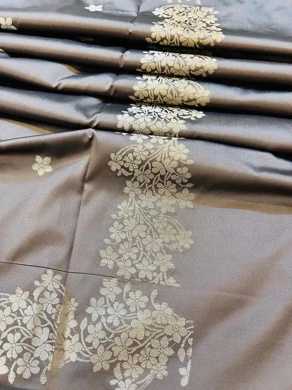 Light_Smoke_Banarasi_Semi_Mashru_Silk_Saree_with_Rich_Antique_Gold_Zari_Border