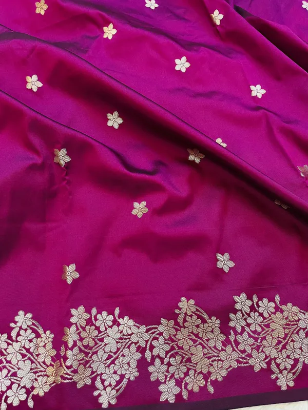 Magenta_Banarasi_Semi_Mashru_Silk_Saree_with_Rich_Antique_Gold_Zari_Border