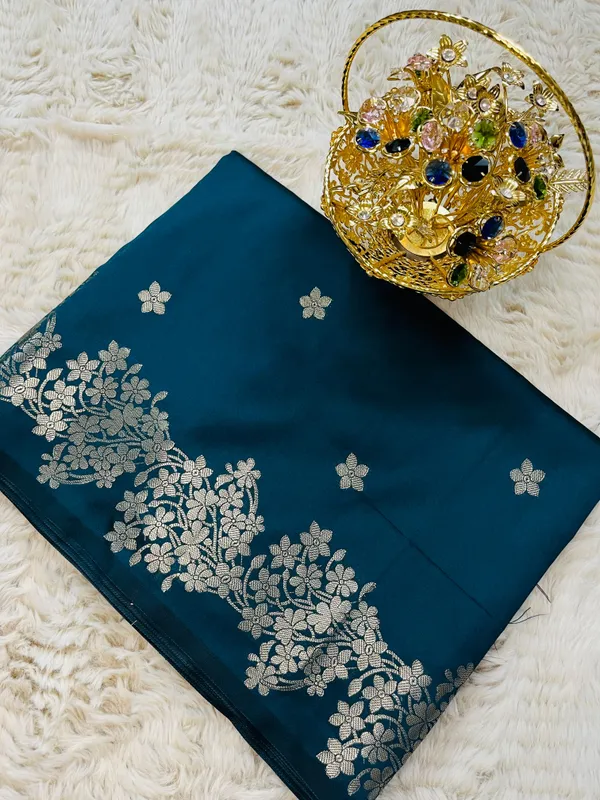 Turkish_Blue_Banarasi_Semi_Mashru_Silk_Saree_with_Rich_Antique_Gold_Zari_Border