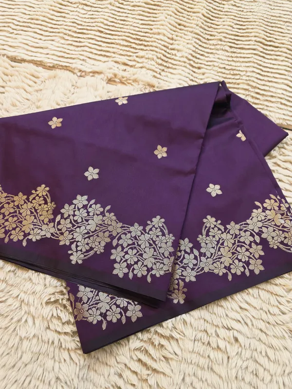 Wine_Banarasi_Semi_Mashru_Silk_Saree_with_Rich_Antique_Gold_Zari_Border