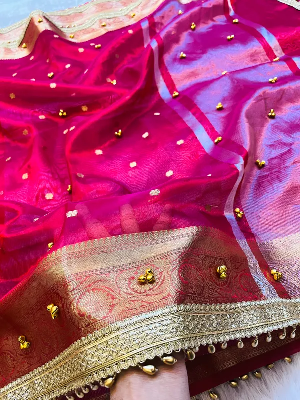 Blood_Red_Viral_Ghungroo_Tissue_Silk_Banarasi_Saree