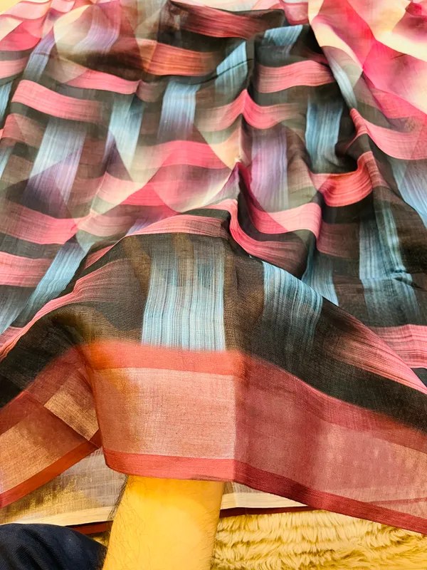 Black_Banarasi_Linen_Cotton_Saree_with_Geometric_Abstract_Digital_Print